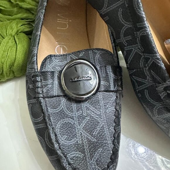 Calvin Klein Women Leana Loafer Black Logo Leather Slip On Casual Comfort Flat - Picture 4 of 4